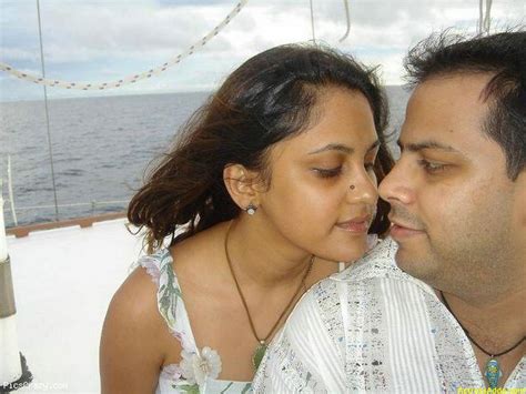 Horny South Indian couple nude honeymoon sex pics